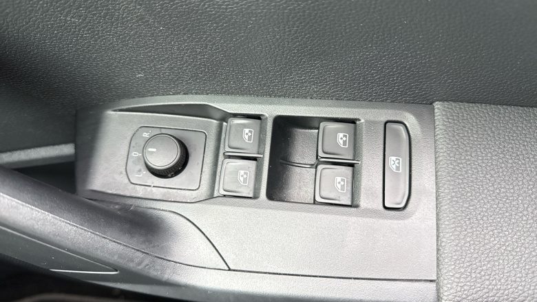 SEAT Arona 1.0 TSI SE Technology 5dr Petrol Hatchback